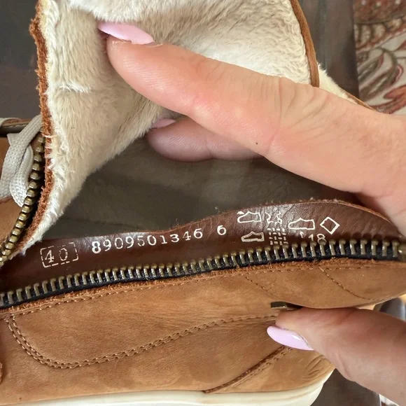 Remonte Leather High Top Sneakers Tan Women’s Size 9 Comfort Shoes - Picture 7 of 7